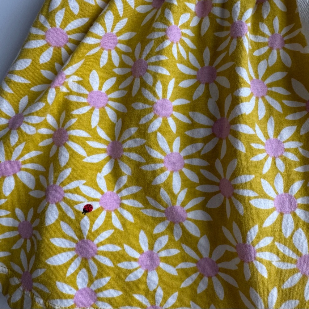 Hanna Andersson Yellow Daisy & Ladybug Skort 120 / 6-7 - Picture 2 of 8